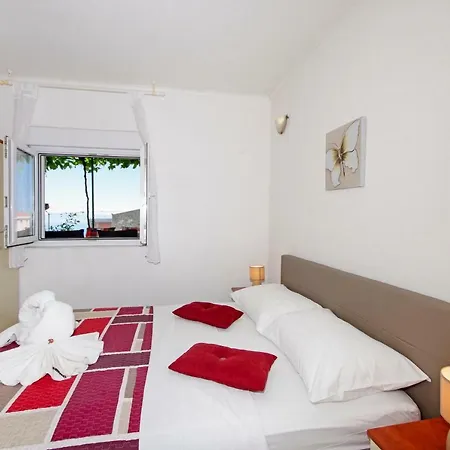 A&j Appartamento Makarska